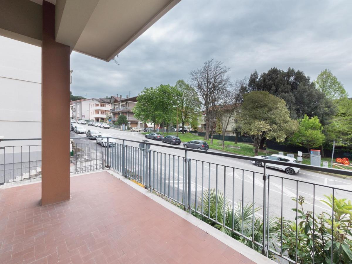 Flaminia Bright & Roomy Apartment Pesaro Exterior photo