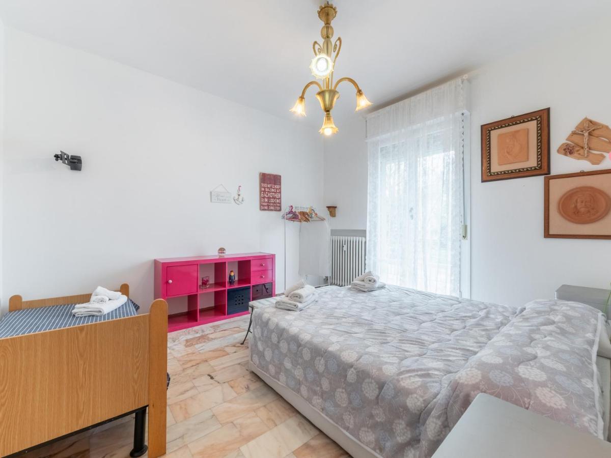 Flaminia Bright & Roomy Apartment Pesaro Exterior photo
