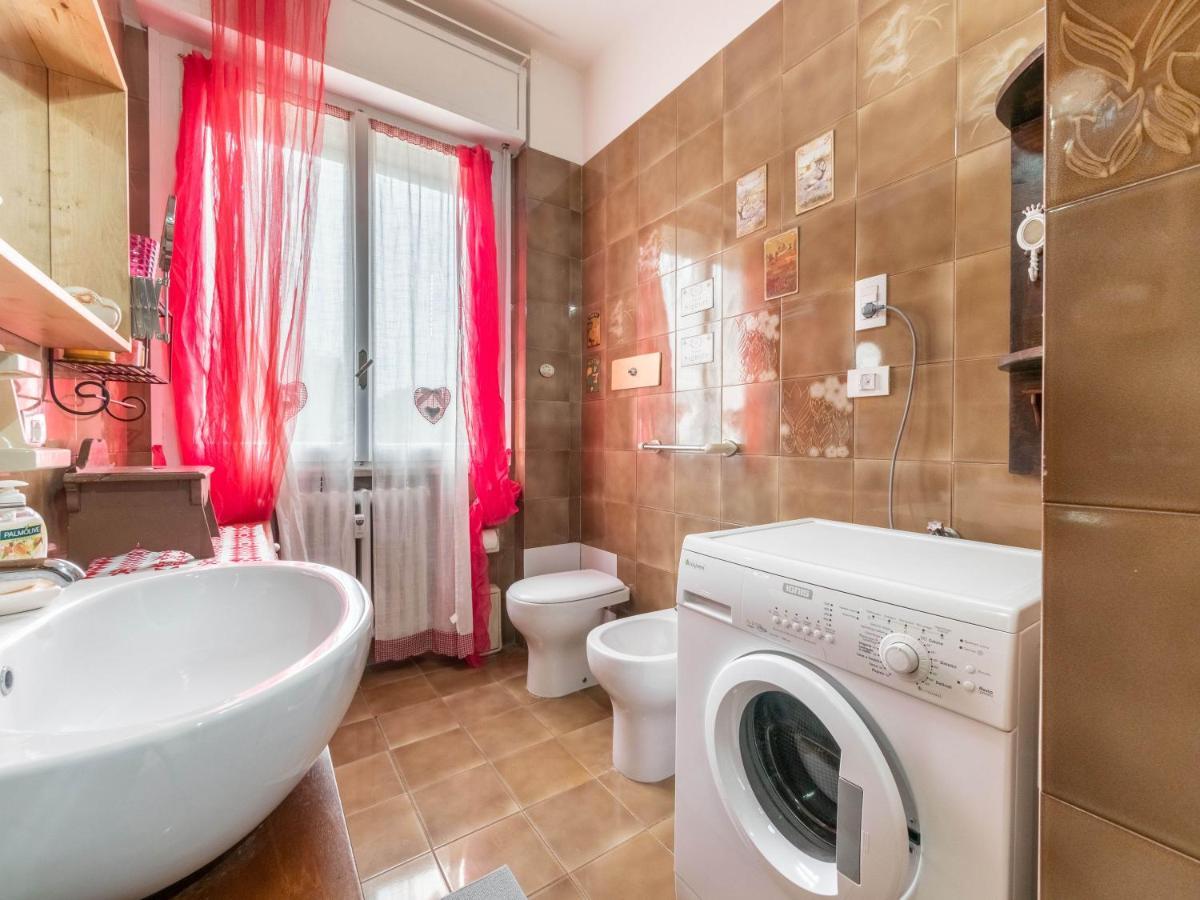 Flaminia Bright & Roomy Apartment Pesaro Exterior photo
